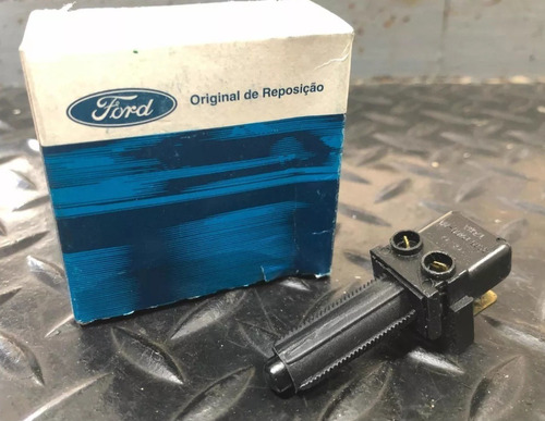 Switche Pedal Freno Luz Ford Fiesta 1.6 03/