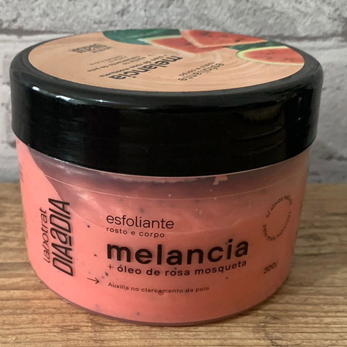Creme Esfoliante Melancia Com Óleo De Rosa Mosqueta Labotrat