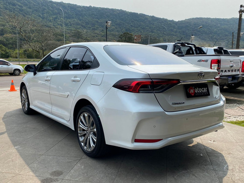 Toyota Corolla 2.0 VVT-IE FLEX XEI DIRECT SHIFT