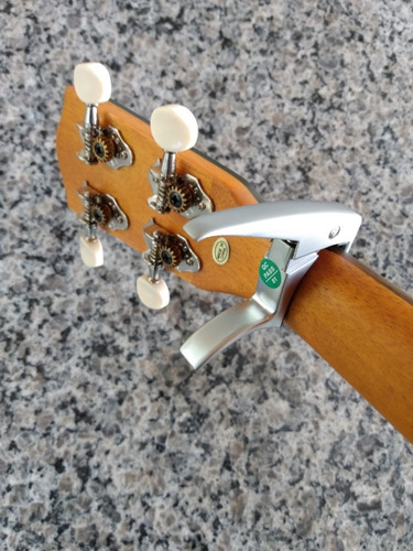 Capo Traste Tuc 10 Ohana Para Ukulele.importador Autorizado