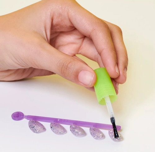 Go Glam Cool Maker Kit De Uñas Postizas