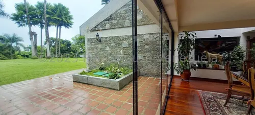 Casa En Venta La Lagunita Lp