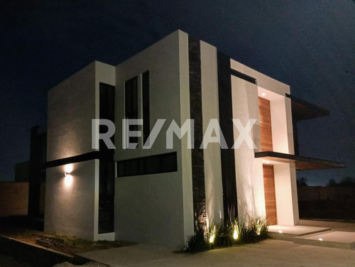 Casa En Venta En Condominio Balvanera