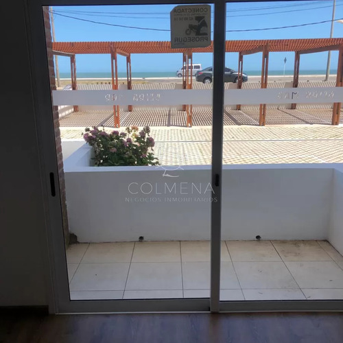 Apartamento En Venta, 2 Dormitorios, Punta Del Este.