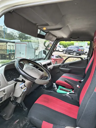 Hino 300 Express