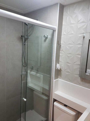 Apartamento À Venda Na Rua Jorge Tibiriçá, Vila Mariana, São Paulo - Sp - Liv-10089
