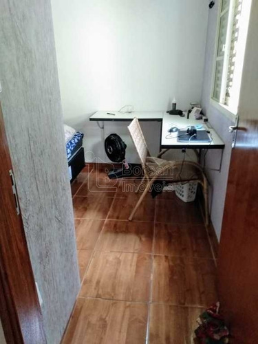 Imagem 4 de 6 de Venda De Casas / Padrão Na Cidade De Araraquara 10550