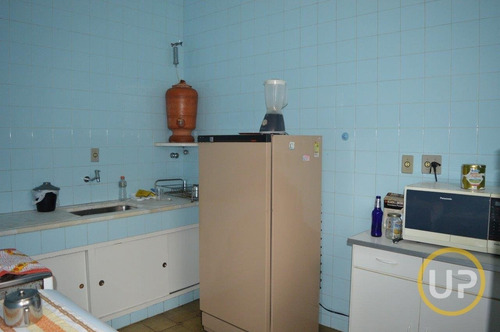 Imagem 7 de 15 de Casa Em Barroca - Belo Horizonte, Mg - 1560