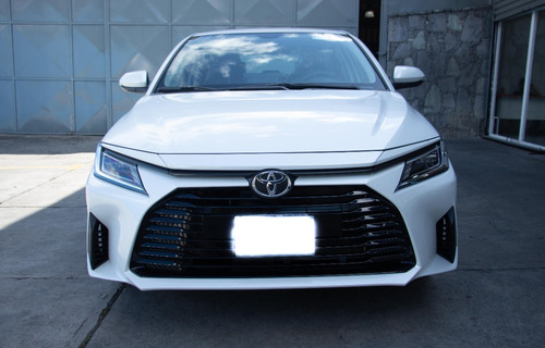 Imagen 2 de 9 de Toyota Yaris 2023 0km Automático