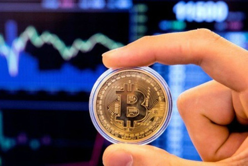 Imagen 4 de 7 de Moneda Metálica Bitcoin Física Dorada Colección