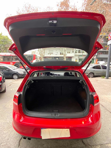 Imagen 18 de 22 de Volkswagen Golf 2017 1.4 Highline Tsi Dsg