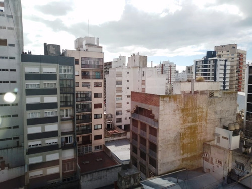 Departamento En Venta Un Ambiente Plaza Mitre - Contrafrente Abierto, Mar Del Plata.