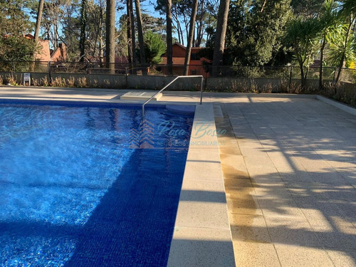 Imagen 26 de 28 de Roosevelt, Excelente Ubicación, Buena Vista, A Reciclar. - Punta Del Este Roosevelt
