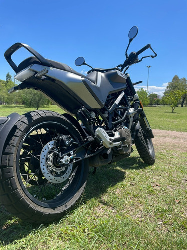 Imagen 2 de 17 de Husqvarna Svartpilen