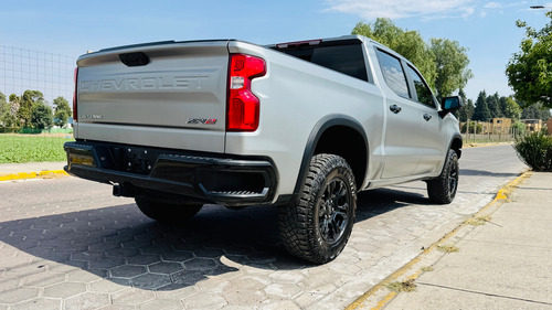 Chevrolet Cheyenne 6.2 Doble Cab Zr2 4X4 At