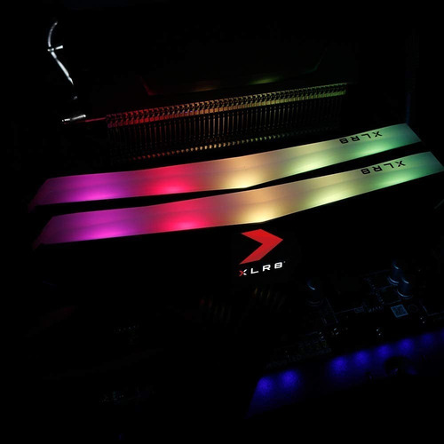 Imagen 8 de 12 de PNY XLR8 Gaming EPIC-X RGB MD8GD4320016XRGB 1 8 GB - Negro - RGB