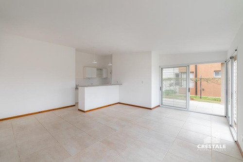 Imagen 9 de 18 de Casa 3 Dormitorios En Venta - Funes Norte