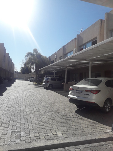 Imagen 16 de 22 de Departamento Villa Carlos Paz, De Categoria, Con Pileta, A Mts Del Lago San Roque, , Zona De Ingreso A La Ciudad