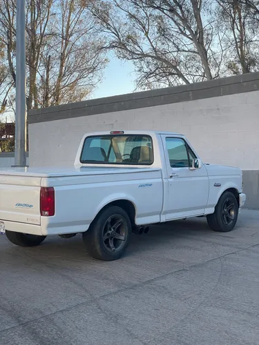 1995 Ford F-150 Lightning 1st Gen