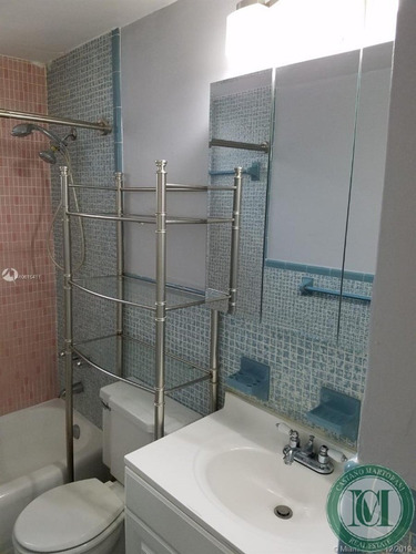 Imagem 19 de 20 de Apartamento - Ap00243 - 34723782