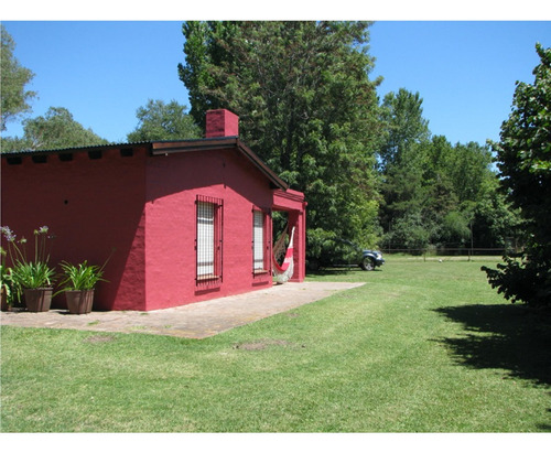 Casa Quinta En El Barrio Abierto La Araucaria Lobos