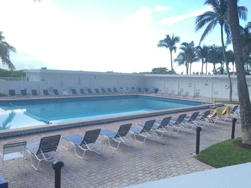 Imagen 10 de 14 de Lindo Departamento Sobre La Playa En Av Collins Y La 63
