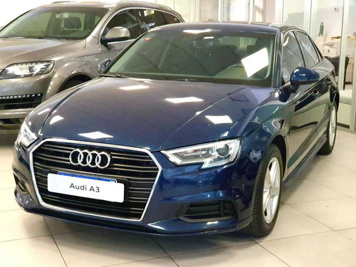 Imagen 1 de 25 de Audi A3 2018 Sedan Sportback 2017 2016 2015 2019 2020 A318