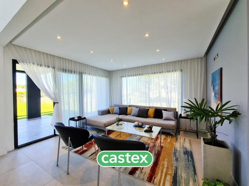 Imagen 5 de 30 de Casa De 4 Dormitorios Fondo A Espacio Verde En Venta En Terralagos, Canning