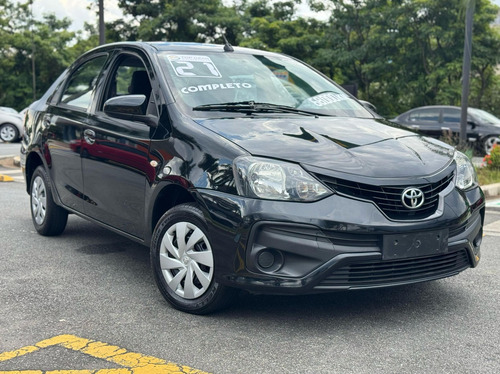Toyota Etios 1.5 X PLUS SEDAN 16V