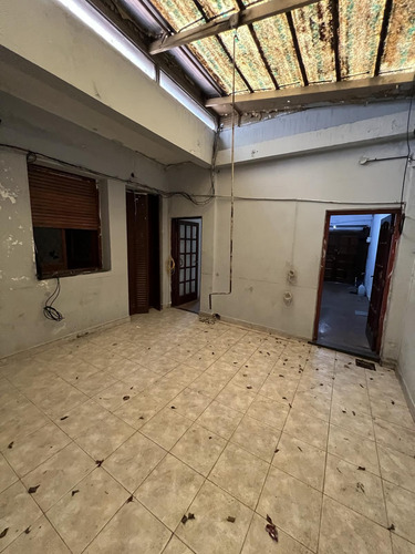 Casa En Venta 4 Ambientes Y Garage San Cristobal Oportunidad