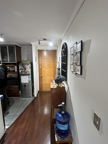 Departamento En Venta De 2 Dorm. En Plaza Ñuñoa
