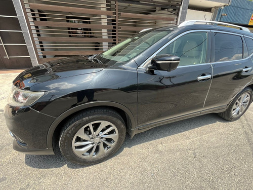 Nissan X-Trail 2.5 Exclusive 2 Row Cvt