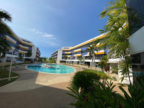 Imagen 12 de 12 de En Venta Apartamento Dúplex Residencia Coral Plaza Lechería / Roger Mongua