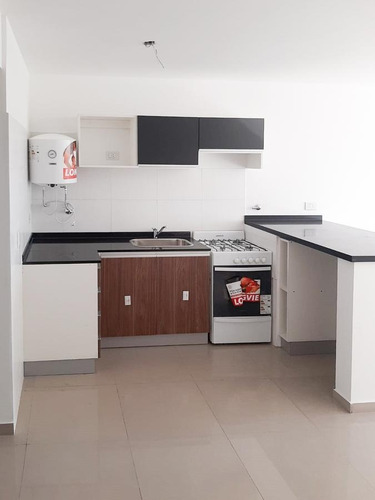 Imagen 2 de 20 de Departamento - Centro