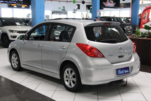 Nissan Tiida 1.8 Sl Automático Flex
