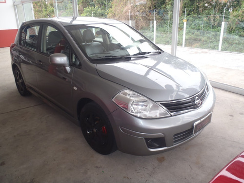 Imagem 3 de 8 de Nissan Tiida Sl 2012