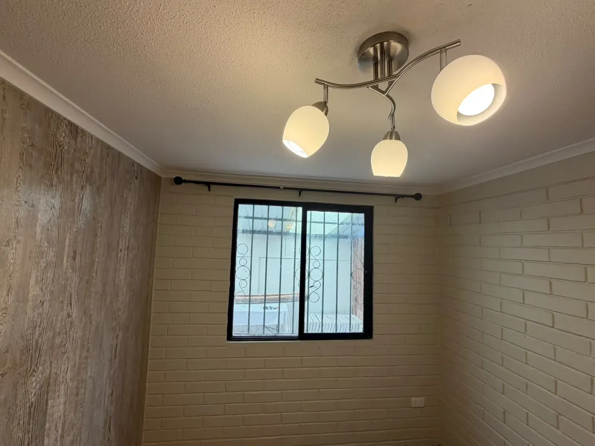 Imagen 3 de 13 de Se Arrienda Casa Recién Remodelada, Amplio Cobertizo,quincho