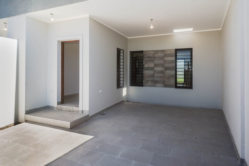Imagen 4 de 30 de Duplex A Estrenar Venta Via Aurelia 3 Dorm