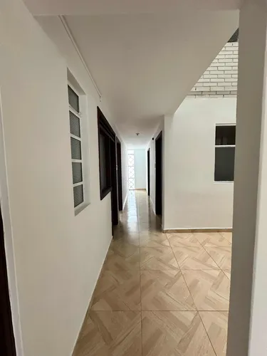 Apartamento De 2 Habitaciones Y 1 Baño Con Un Un Patio Grand