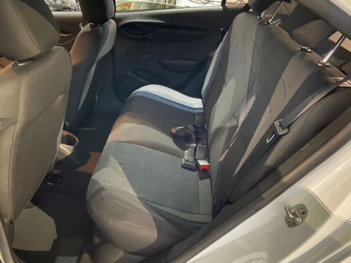 Imagem 7 de 9 de Gm - Ônix Joy 1.0 Completo Flex 2018