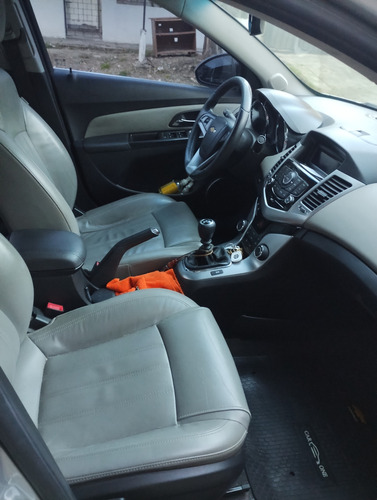 Chevrolet Cruze 1.8 Ltz Mt 4 p