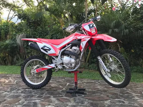 Pijama De Moto Excelente Estado. Diseño De Gráficos. Lista P