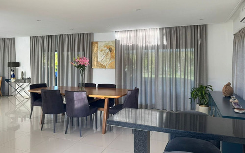Casa En Venta En Santa Juana, Canning