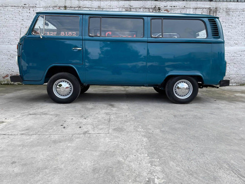 Imagen 4 de 15 de Volkswagen Combi 1985 Pasajeros Conservada