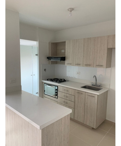 Apartamento Para La Venta En La Estrella Sector Suramerica