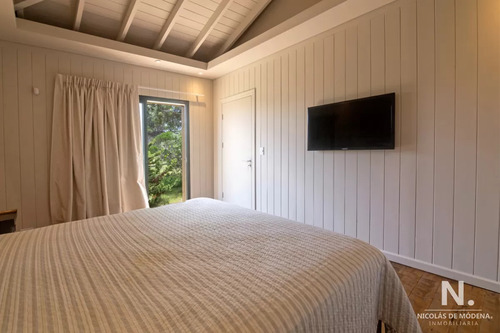 Casa En Venta De 1 Dormitorio.