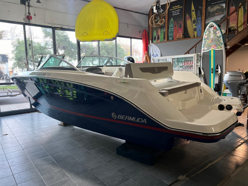 Bermuda Discovery 230