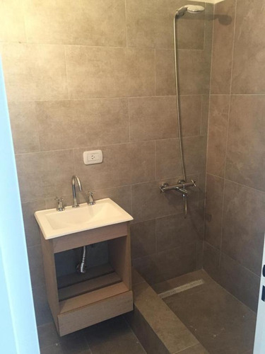 Imagen 12 de 20 de Excelente Duplex Nuevo En Complejo - Udaondo - Venta - Oportunidad