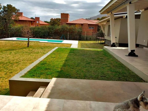 Imagen 8 de 30 de Casas Venta Merlo