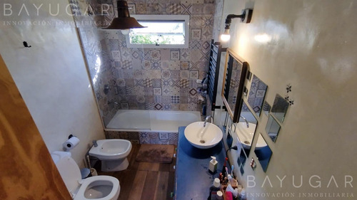 Venta / Casa En Barrio Barrancas De Santa María / Tigre